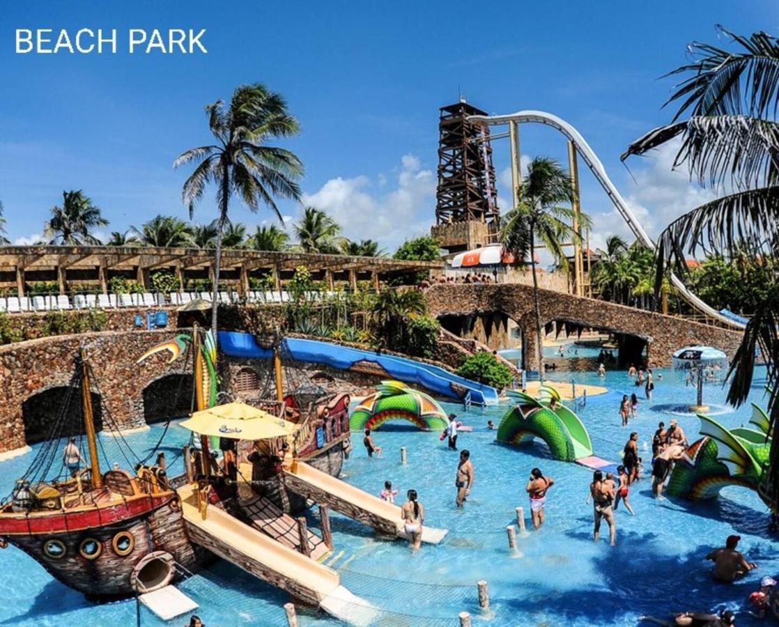 Paraiso Das Dunas - Apartamento A Beira Mar Com Jacuzzi - Proximo Ao Beach Park Акірас Екстер'єр фото
