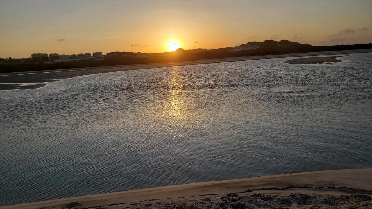 Paraiso Das Dunas - Apartamento A Beira Mar Com Jacuzzi - Proximo Ao Beach Park Акірас Екстер'єр фото