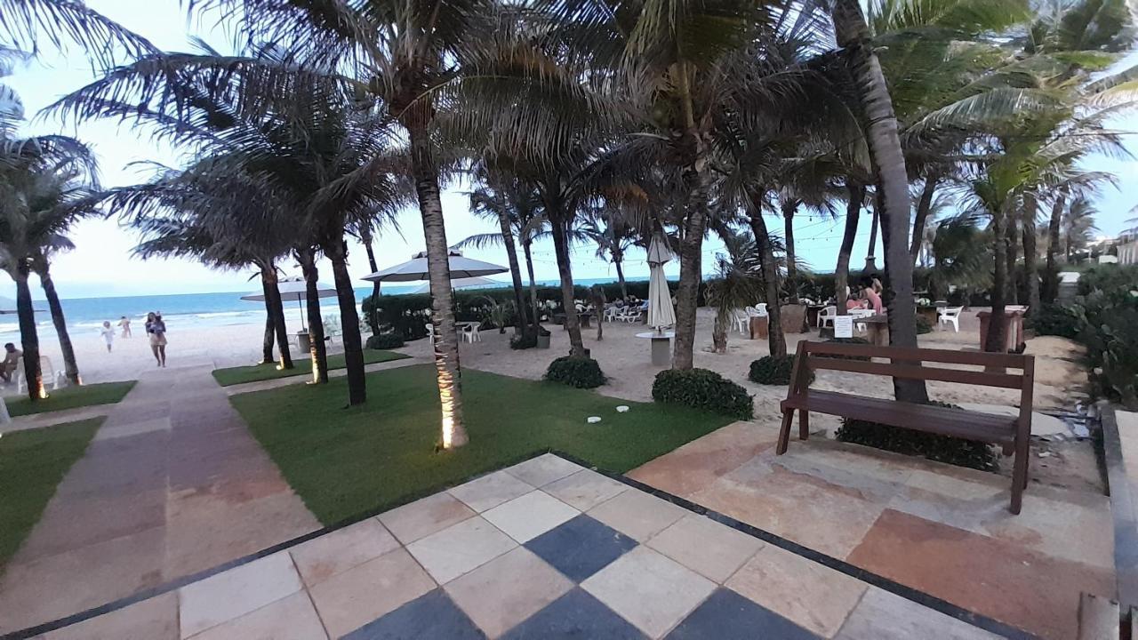 Paraiso Das Dunas - Apartamento A Beira Mar Com Jacuzzi - Proximo Ao Beach Park Акірас Екстер'єр фото